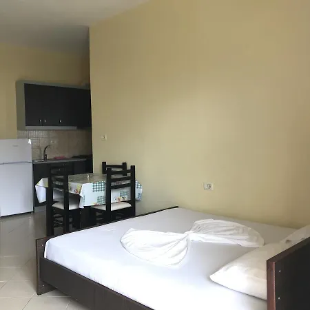 Luis Apartment Ksamil
